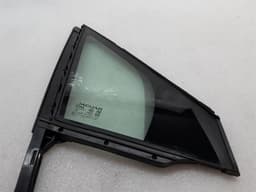 JAGUAR JAGUAR i-PACE X590 EV400 Right 1/4 Glass J9D3-21418-A Door Panel 1/4 Front Right — thumbnail 7