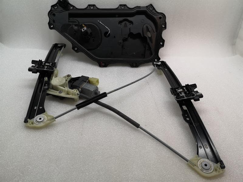 JAGUAR JAGUAR i-PACE X590 EV400 Right Front Door Winder T4K1044 Power Window Front re