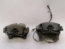 JAGUAR JAGUAR i-PACE X590 EV400 FRONT BRAKE CALIPER SET T2H7446 FRONT BRAKE CALIPER SET — thumbnail 1