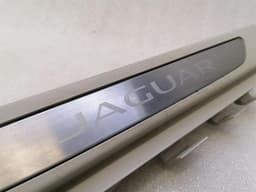 JAGUAR JAGUAR i-PACE X590 EV400 Door Sill SET J9D3-13201-A Door Sill Trim SET — thumbnail 4