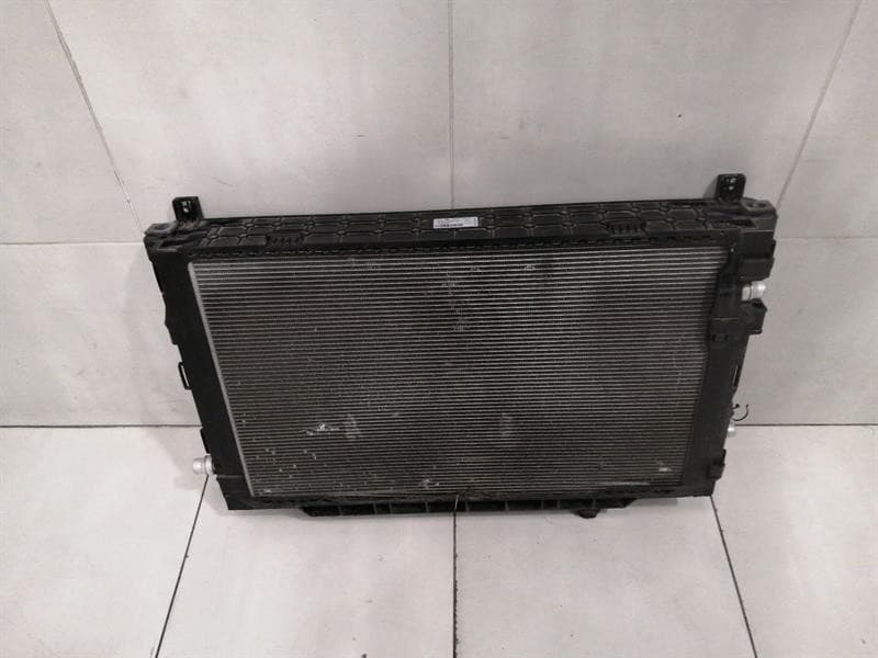 JAGUAR JAGUAR i-PACE X590 EV400 Water Radiator T4K9610 Water Cooler Radiator Faulty