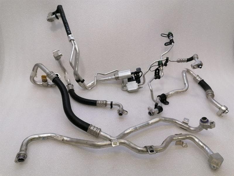JAGUAR JAGUAR i-PACE X590 EV400 A/C Pipe J9D3-8D308-AA Air Conditioning AC