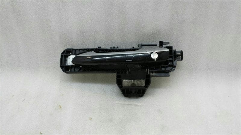 MERCEDES-BENZ Mercedes CLA W117 FLH door handle A2047602934 door handle front left keyless go