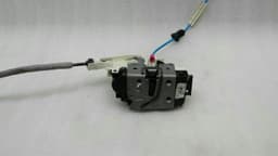 MERCEDES-BENZ Mercedes CLA W117 RRH door lock A0997305800 door lock rear right keyless go — thumbnail 9