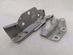 JAGUAR JAGUAR i-PACE X590 EV400 Bonnet Hinge RHS J9D3-16800-AC Hood Hinge Right — thumbnail 6