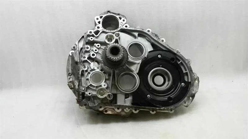 MERCEDES-BENZ MERCEDES CLA W117 W246 CLUTCH HOUSING SHAFT A2462704900 FLYWHEEL HOUSING