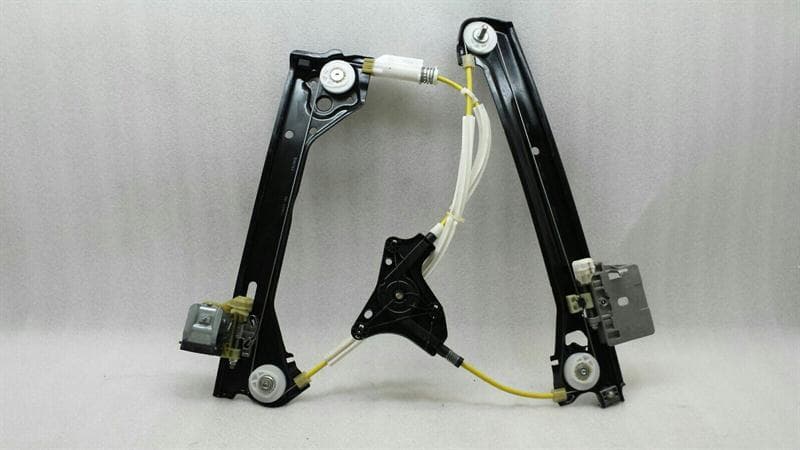 Mercedes CLA W117 left rear door winder window regulator rear left