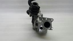 MERCEDES-BENZ 2012 Mercedes E Class W212 E220 A6510940065 EGR radiator flue gas cooler — thumbnail 4