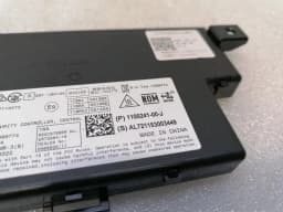 TESLA Tesla Model 3 Electronic Module 1100241-00-J Control Unit CENTRAL LOCKING — thumbnail 4