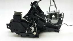 VOLVO Volvo S40 RHD Front Right Door Lock 30632849 Right Hand Drive — thumbnail 3