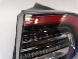 TESLA Tesla Model 3 Right Rear Light 1077400-00-G Tail Light Rear Right — thumbnail 3