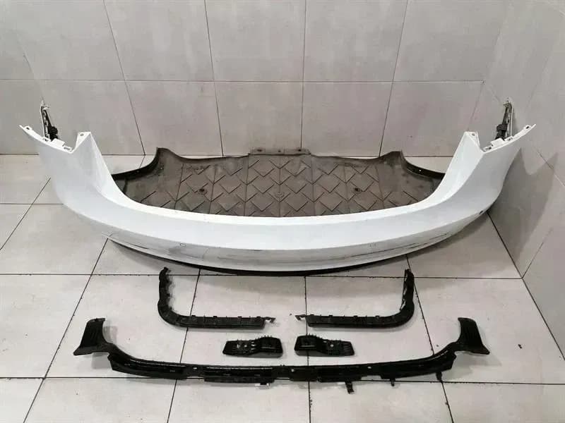 TESLA Tesla Model 3 Standard Range Rear Bumper 1108905-S3-A Rear Bumper COMPLETE