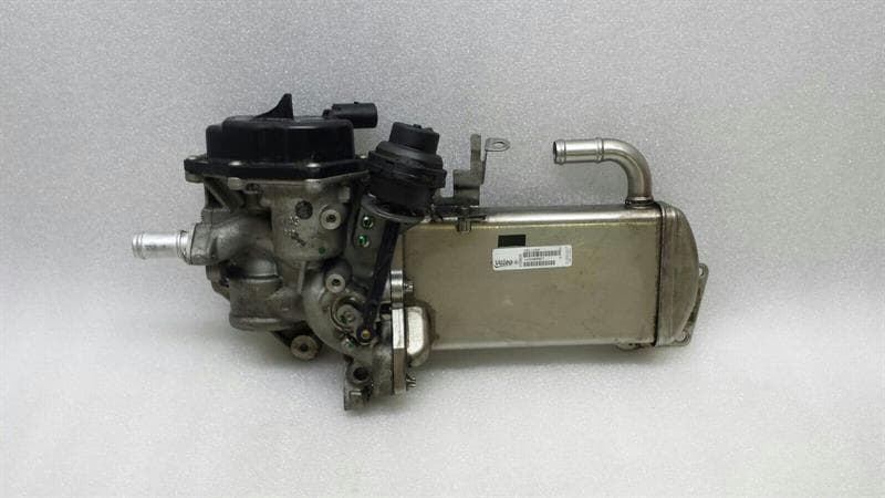 AUDI Audi A4 8K AGR flue gas recirculation 03L131512BN EGR Cooler 2.0TDI