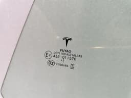 TESLA Tesla Model 3 Left Rear Door Glass 1077904-99-C Rear Left Door Glass — thumbnail 6