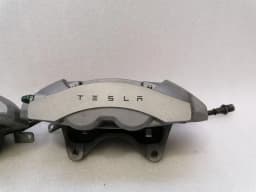 TESLA Tesla Model 3 Front Brake Caliper Set 1044622-00-F Front Brake Caliper Set — thumbnail 3