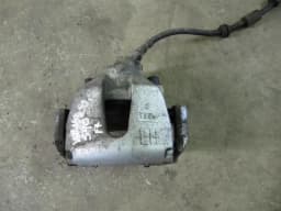 VOLVO Volvo S40 V50 Left front calliper 36000484 36000481 Bremssattel vorne links 1.6d — thumbnail 5