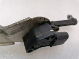 TESLA Tesla Model 3 Standard Range FLH Level Sensor 1044941-00-B Front L Level Sensor — thumbnail 4