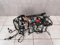 TESLA Tesla Model 3 Standard Range Wiring Loom 2567964-08-C Right Hand Drive RHD — thumbnail 1