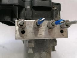 TESLA TESLA MODEL 3 STANDARD RANGE A.B.S Pump 1044745-00-B ABS Pump HYDRAULIC BLOCK — thumbnail 6