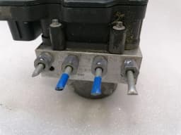 TESLA TESLA MODEL 3 STANDARD RANGE A.B.S Pump 1044745-00-B ABS Pump HYDRAULIC BLOCK — thumbnail 5