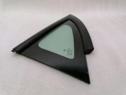 TESLA Tesla Model 3 Left Rear Quarter Glass 1514978-01-CToor Window 1/4 Rear Left — thumbnail 3