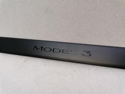 TESLA Tesla Model 3 Long Range Front Door Sill Set 1504763-00-B Front Door Bar — thumbnail 4