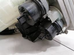 TESLA TESLA MODEL 3 STANDARD 1547595-A2-F SUPERMANIFOLD Coolant Assembly behälter — thumbnail 7