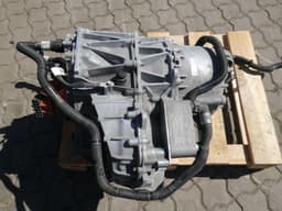 TESLA TESLA MODEL 3 STANDARD RANGE ENGINE 1587740-00-A REAR MOTOR 3D6 — thumbnail 6