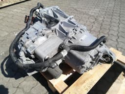 TESLA TESLA MODEL 3 STANDARD RANGE ENGINE 1587740-00-A REAR MOTOR 3D6 — thumbnail 8