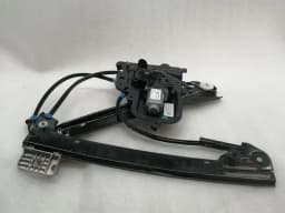 TESLA Tesla Model 3 Right Front Door Winder 1616443-00-A Window Regulator Front Right — thumbnail 1