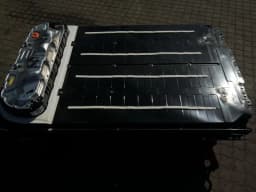 TESLA TESLA MODEL 3 LONG RANGE LFP cells BATTERY COMPLETE 1567439-00-C BATTERY LIFT — thumbnail 2