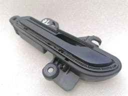 TESLA Tesla Model 3 Standard Range Door handle 1528114-00-C door handle LEFT LEFT — thumbnail 10