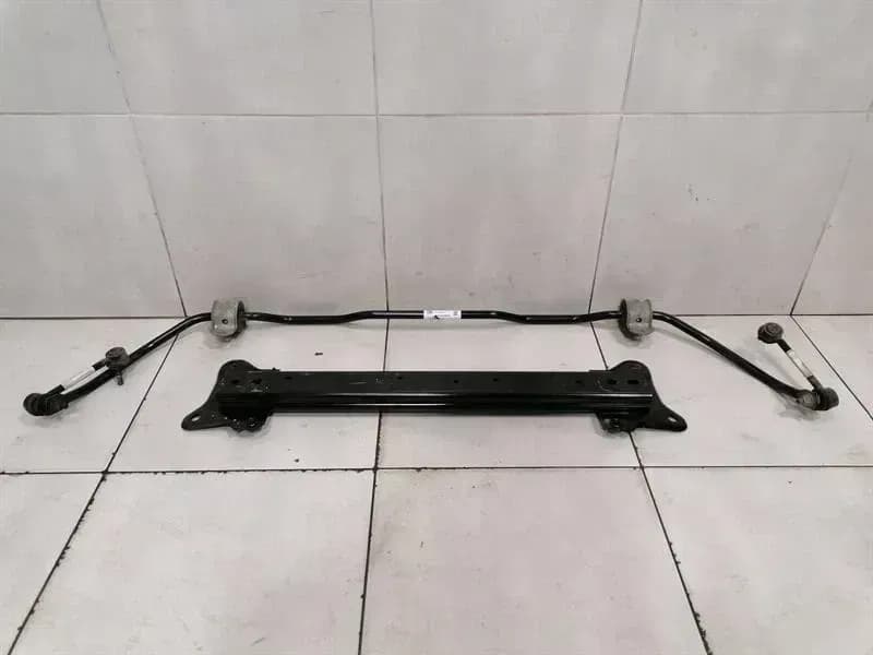 TESLA Tesla Model 3 Standard Range Anti Roll Bar Front 104488-00-A Front Anti Roll Bar