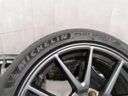 TESLA TESLA MODEL 3 STANDARD RANGE Alloy Wheel 1044261-00-A Alloy Rim 18X8.5J ET40 — thumbnail 5