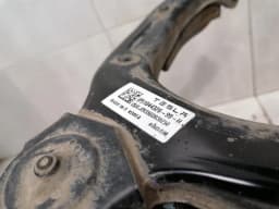 TESLA Tesla Model 3 Right Front Hub 1044316-00-E Wheel Bearing Housing Front Right RWD — thumbnail 6