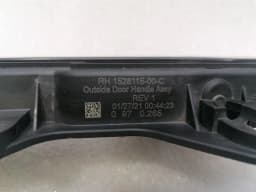 TESLA Tesla Model 3 Standard Range Door handle 1528115-00-C door handle RIGHT RIGHT — thumbnail 10