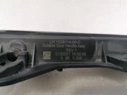 TESLA Tesla Model 3 Standard Range Door handle 1528114-00-C door handle LEFT LEFT — thumbnail 6