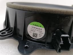 TESLA Tesla Model 3 Standard Range Speaker 1079744-00-E Speakers — thumbnail 9