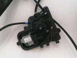 TESLA Tesla Model 3 Right Front Door Winder 1616443-00-A Window Regulator Front Right — thumbnail 7