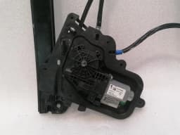 TESLA Tesla Model 3 Left Front Door Winder 1616442-00-A Window Regulator Front Left — thumbnail 7