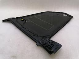 BMW BMW iX i20 40 right rear quarter glass 51339448772 door window 1⁄4 rear right — thumbnail 6