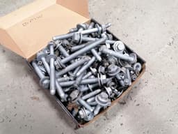 BMW BMW iX i20 40 SCREENS BOLTS FROM ONE CAR SET SCREWS — thumbnail 4