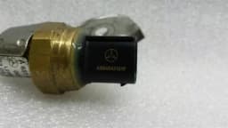 MERCEDES-BENZ Mercedes C Class W204 Fuel Pressure Sensor A0045421618 Pressure Sensor — thumbnail 4