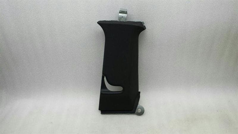 MERCEDES-BENZ Mercedes C Class W204 AMG B post cover A2046904026 B willow right trim
