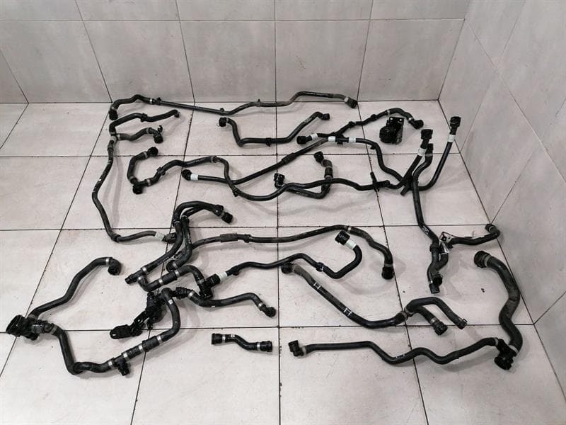 BMW BMW iX i20 40 Cooling Pipe SET 8475127 Cooling Water Hose Hose SET