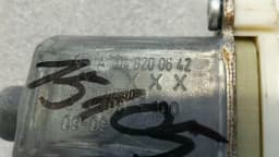 MERCEDES-BENZ Mercedes C Class W204 Door Window Motor A2048200642 Window Regulator Motor — thumbnail 3