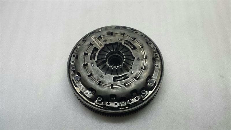BMW BMW 3 Series E92 LCI Flywheel Clutch Basket 21217638349 Clutch Flywheel