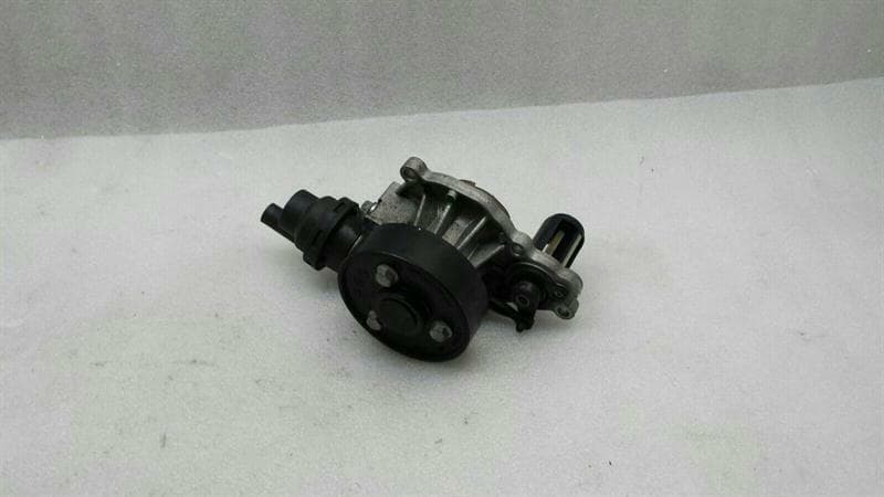 BMW BMW 1 Series F20 Additional Cooling Pump 8575695 Coolant Pump Pump B37