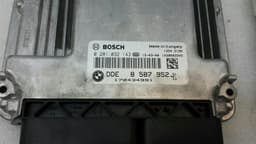 BMW BMW 1 Series F21 F20 Engine Control Unit 8587952 ECU Engine Control Unit B37D15A — thumbnail 7