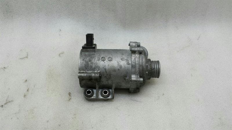 BMW BMW Z4 E89 Coolant Pump Pump 7597715 Cooling El. pump 2.0i N20B20A